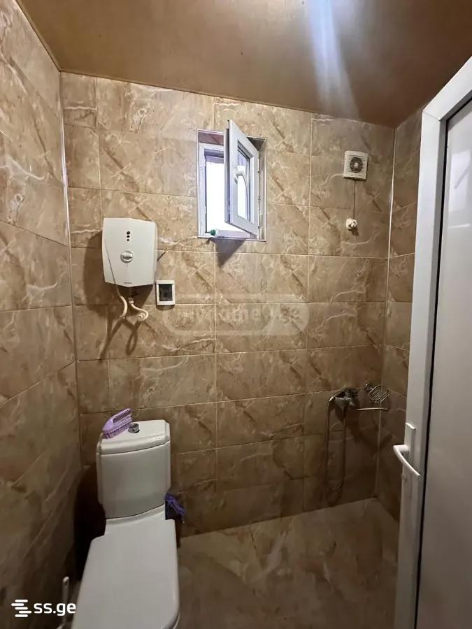 1 - 2 rooms