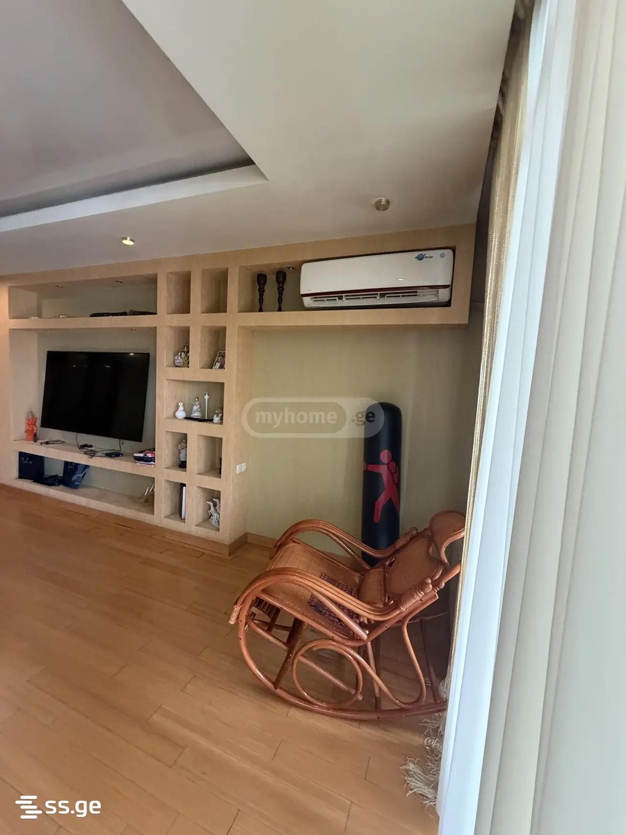 paliashvili st. 90 - 6 rooms