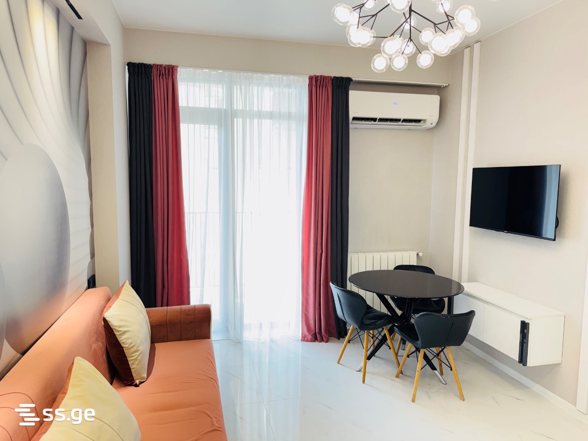 navtlugi st. 10 - 3 rooms