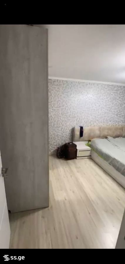 555 - 3 rooms