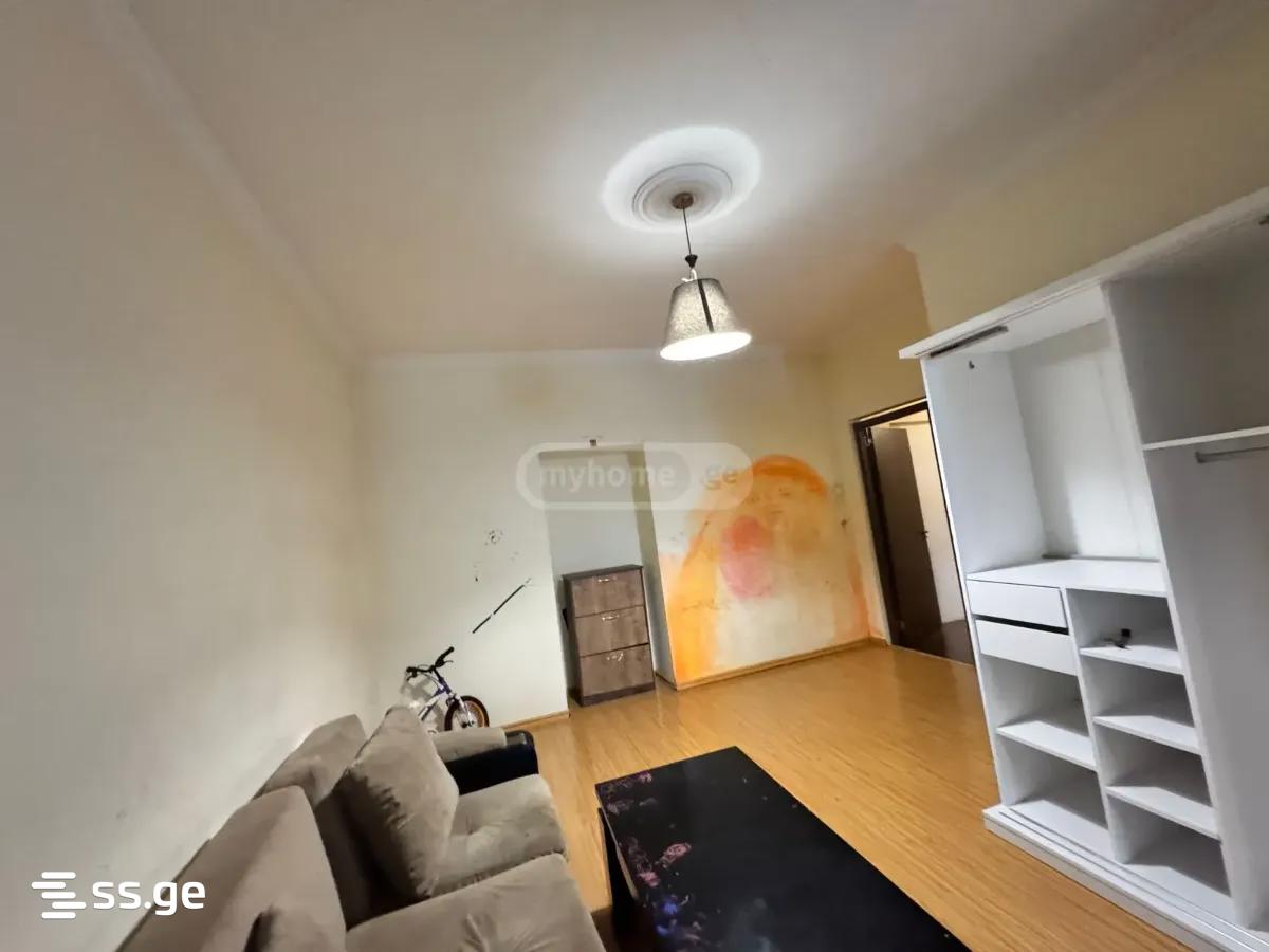 Z. Gorgiladze Street 1 - 4 rooms