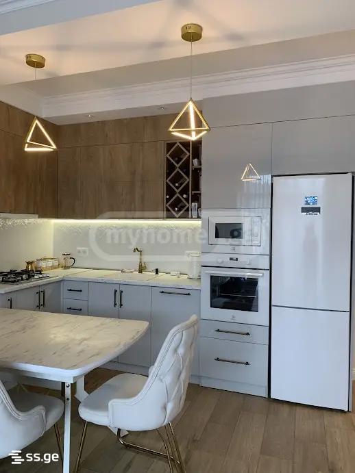 Ts. Dadiani st. (chugureti) - 3 rooms