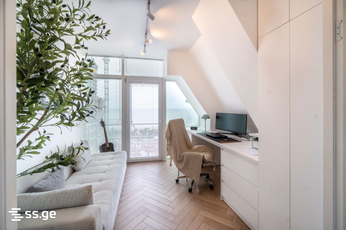 Khimshiashvili st. 1 - 2 rooms