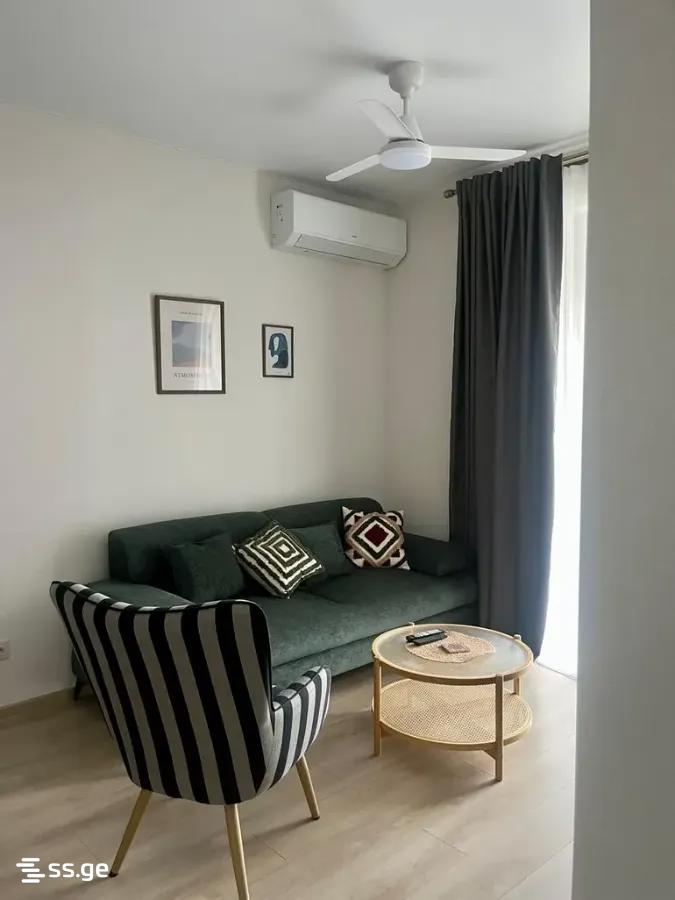 st. Phermcerta 111 - 2 rooms