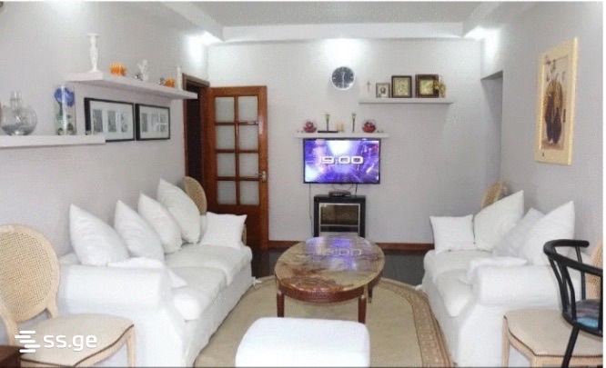 5 - 3 rooms