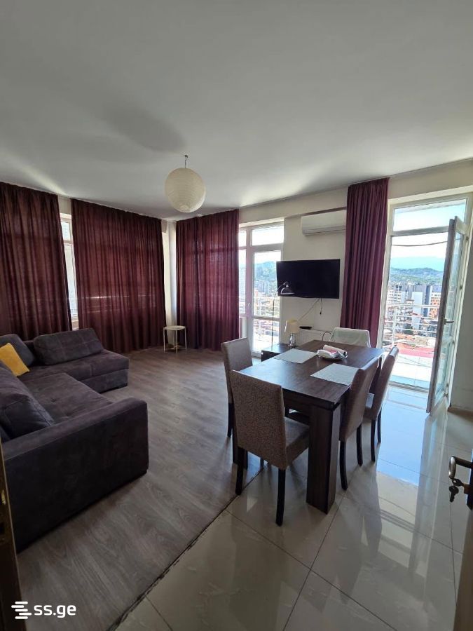 Chavchavadze st. 5 - 2 rooms