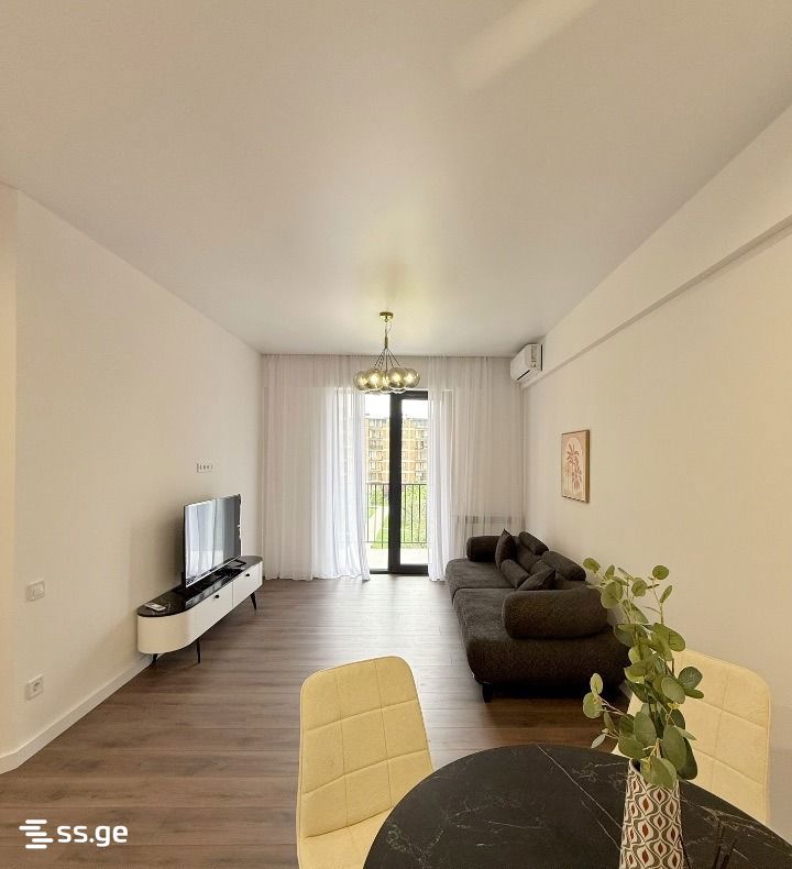 universiteti st. 8 - 2 rooms