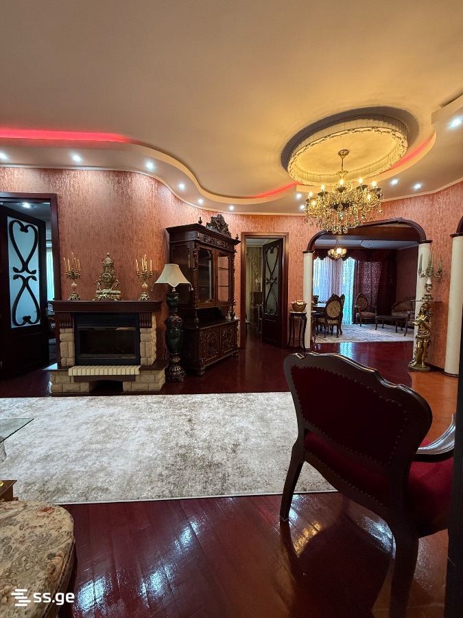 berbuki st. 8 - 4 rooms
