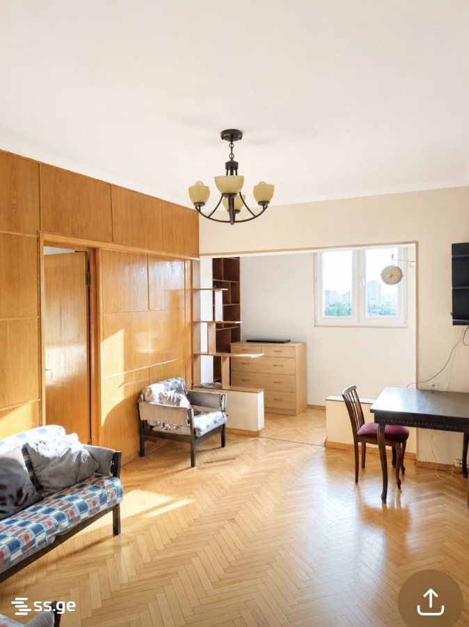 R. Chkhikvadze st. 4 - 3 rooms