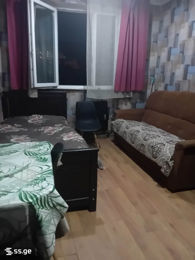 Beri Gabriel Salosi Ave. 7 - 1 rooms