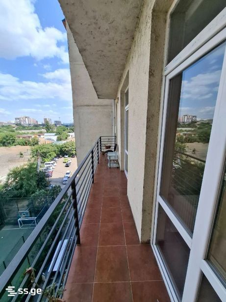 dodashvili st. 22 - 4 rooms
