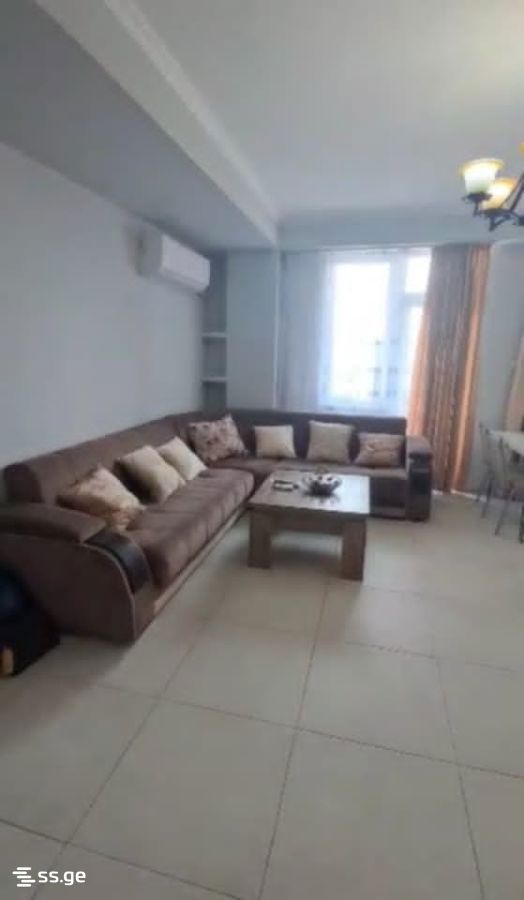 khizanishvili st. 8 - 3 rooms