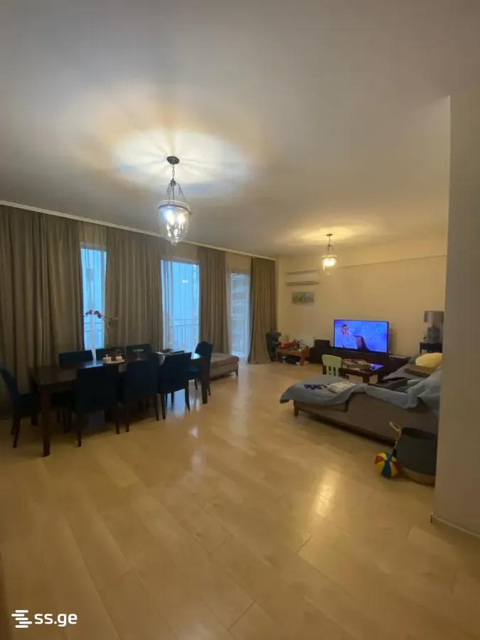 Kartozia st. 8 - 6 rooms