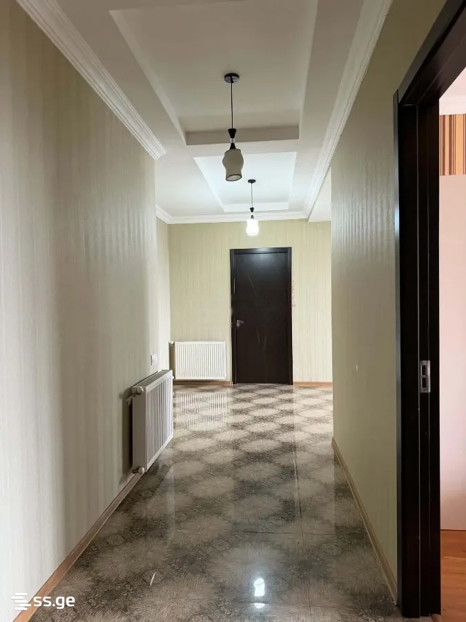18 - 4 rooms