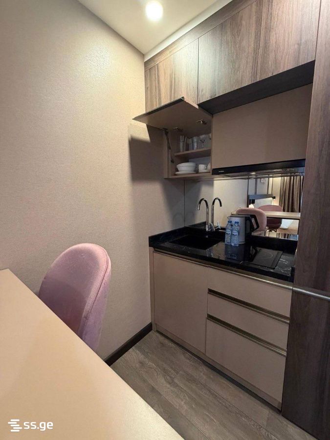 R. Nizharadze st. 18 - 1 rooms