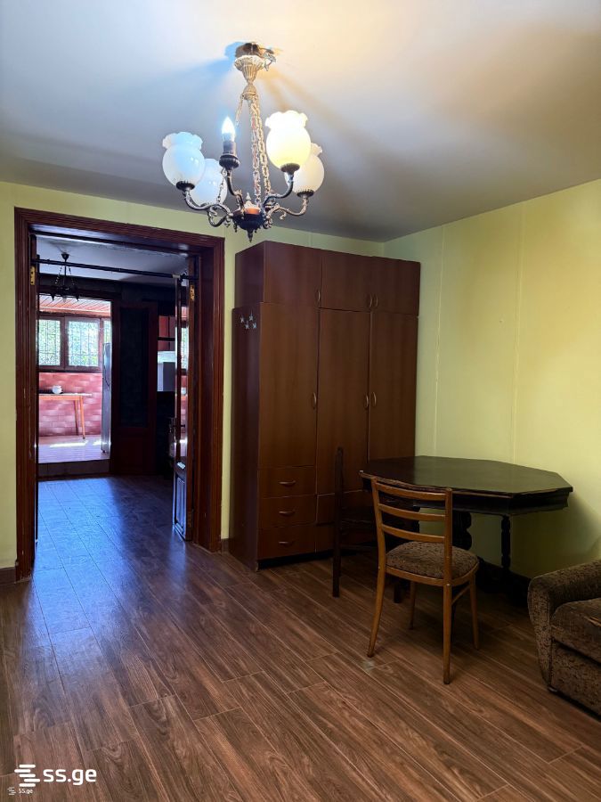 budapeshti st. 0 - 4 rooms