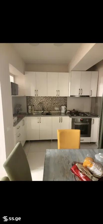 pekini st. 11 - 3 rooms