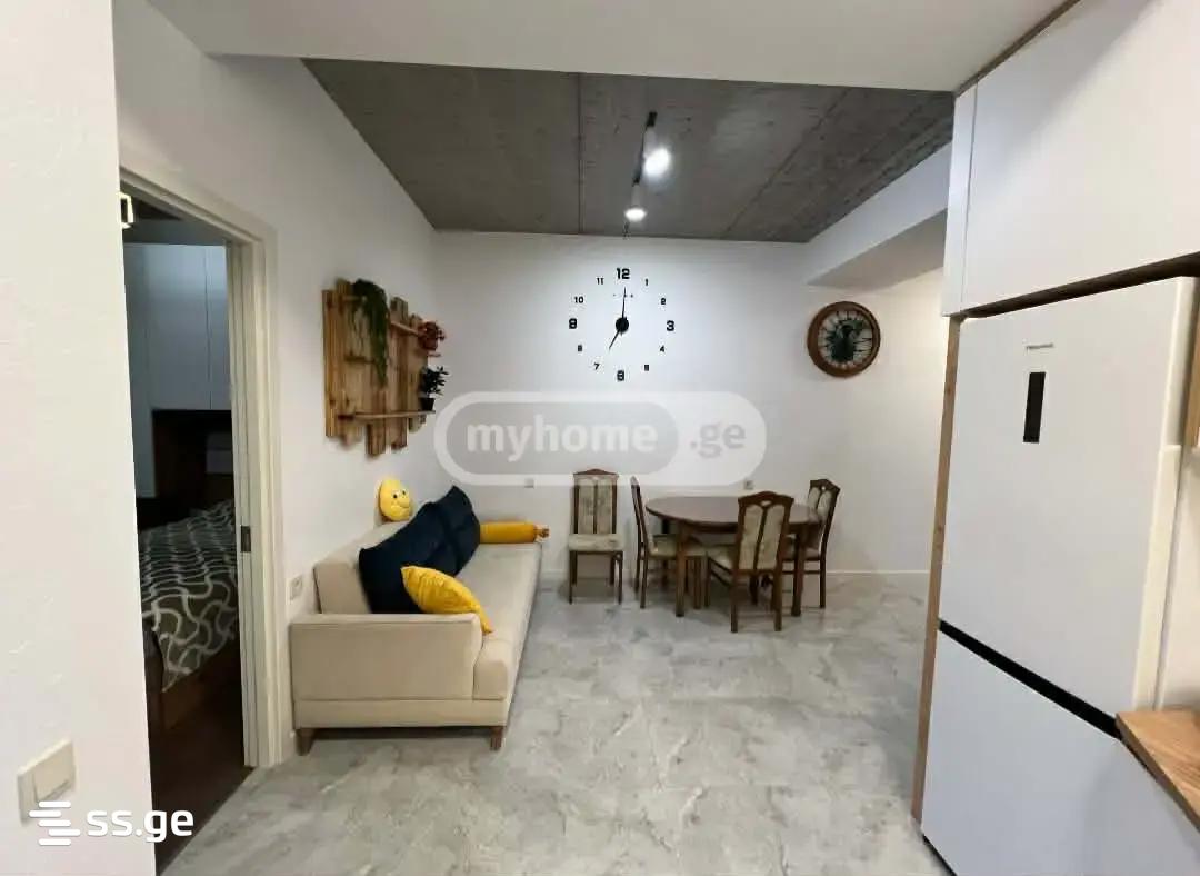 Bronshteini st. 5 - 3 rooms