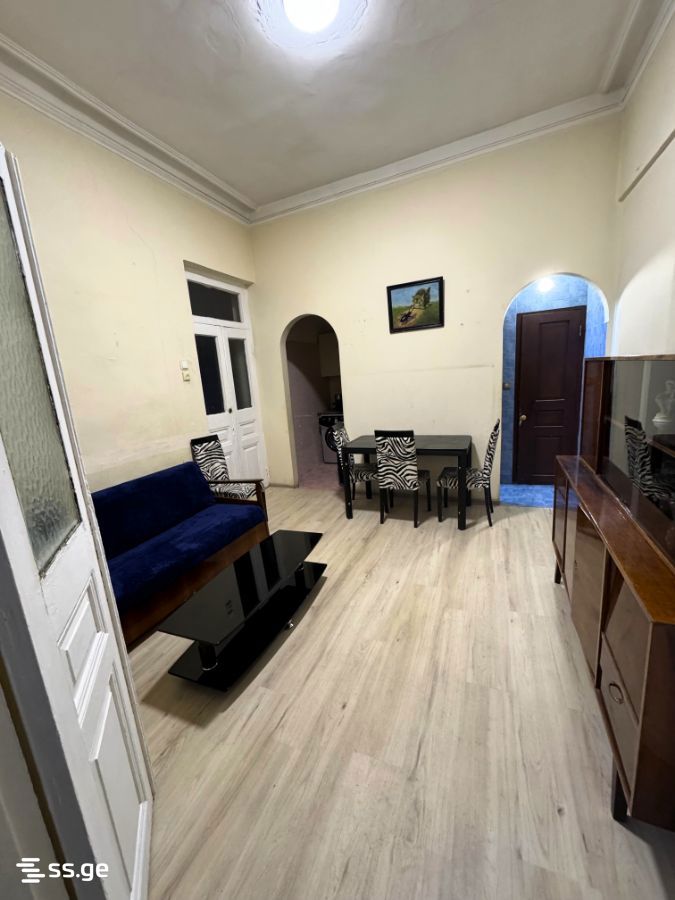 Vazha-Pshavela st. 22 - 3 rooms
