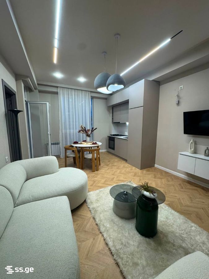 bakhtrioni st. - 3 rooms