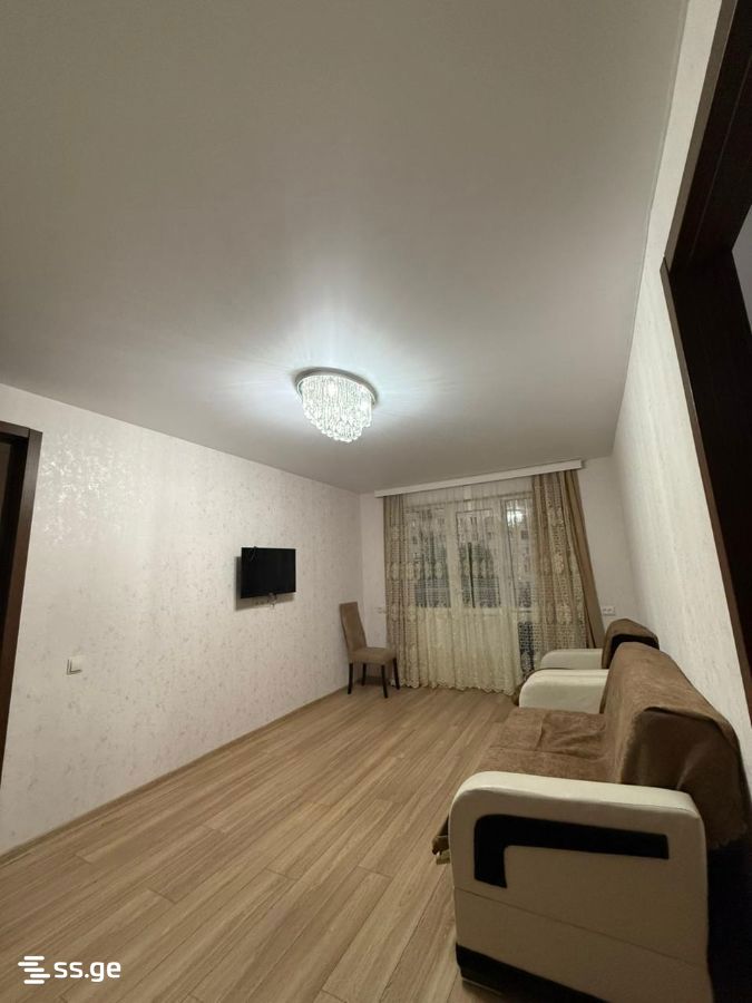 3 - 2 rooms