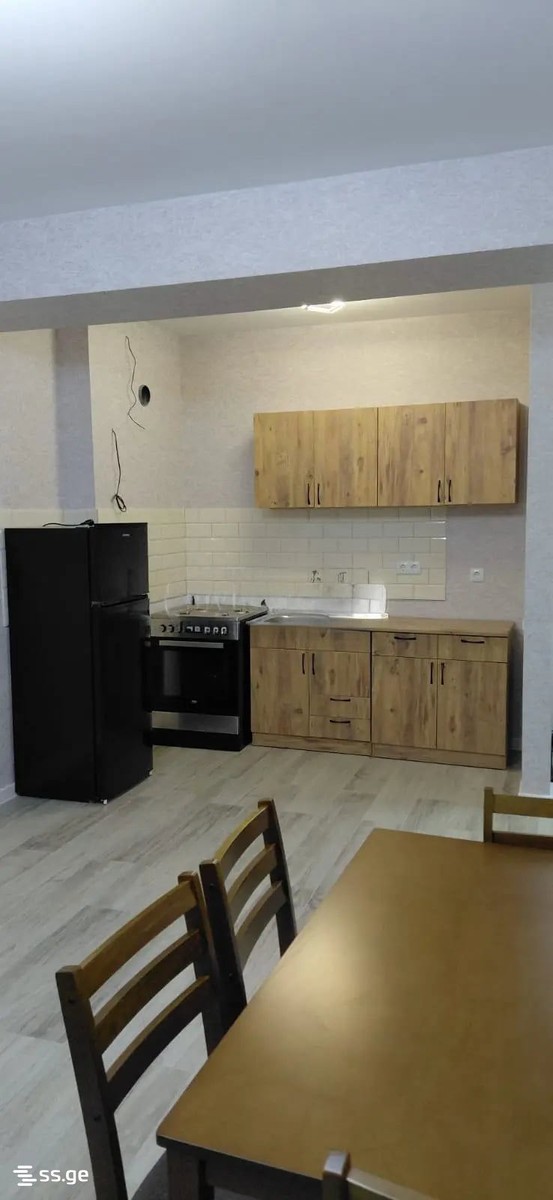 Archil Mephe st. 23 - 2 rooms