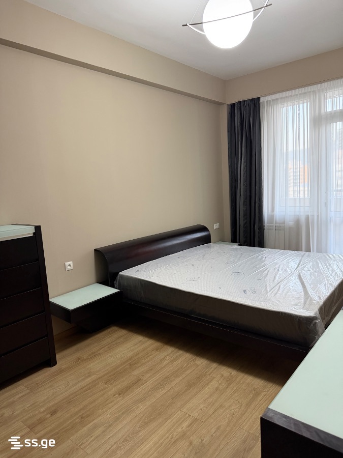 nucubidze st. 14 - 5 rooms
