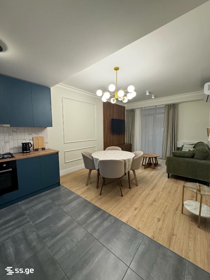 Kikvidze st. 4 - 3 rooms