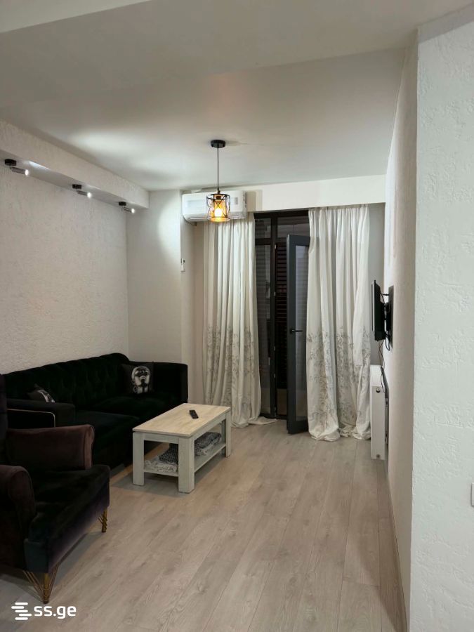 Panaskerteli-Tsitsishvili st. 9 - 2 rooms