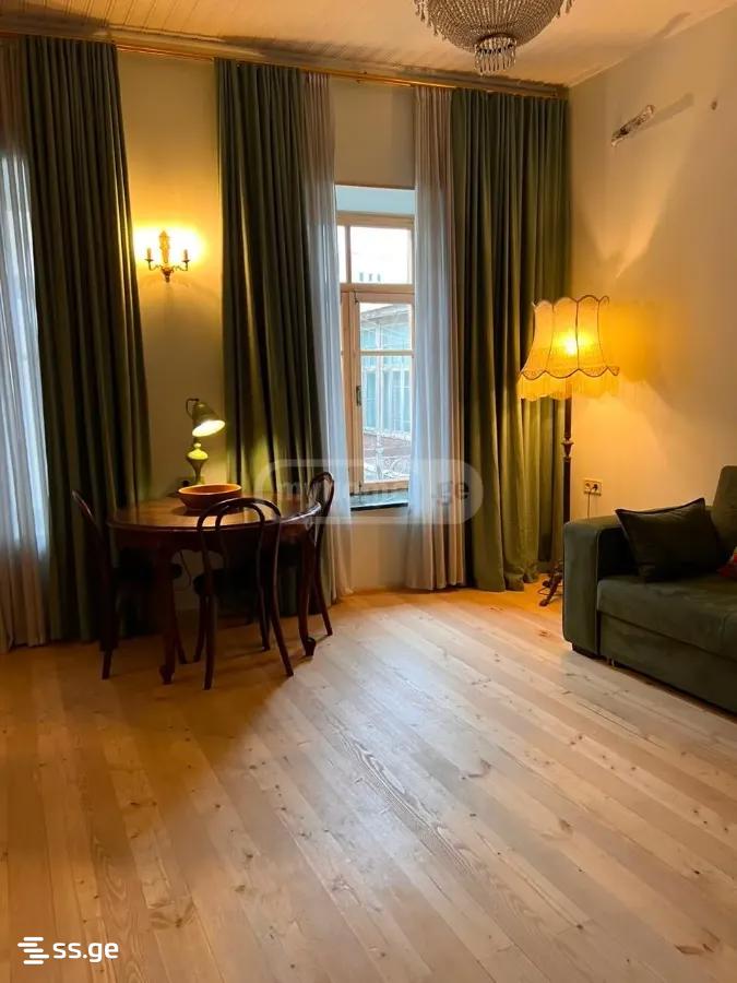 T.Jordania st. 18 - 6 rooms