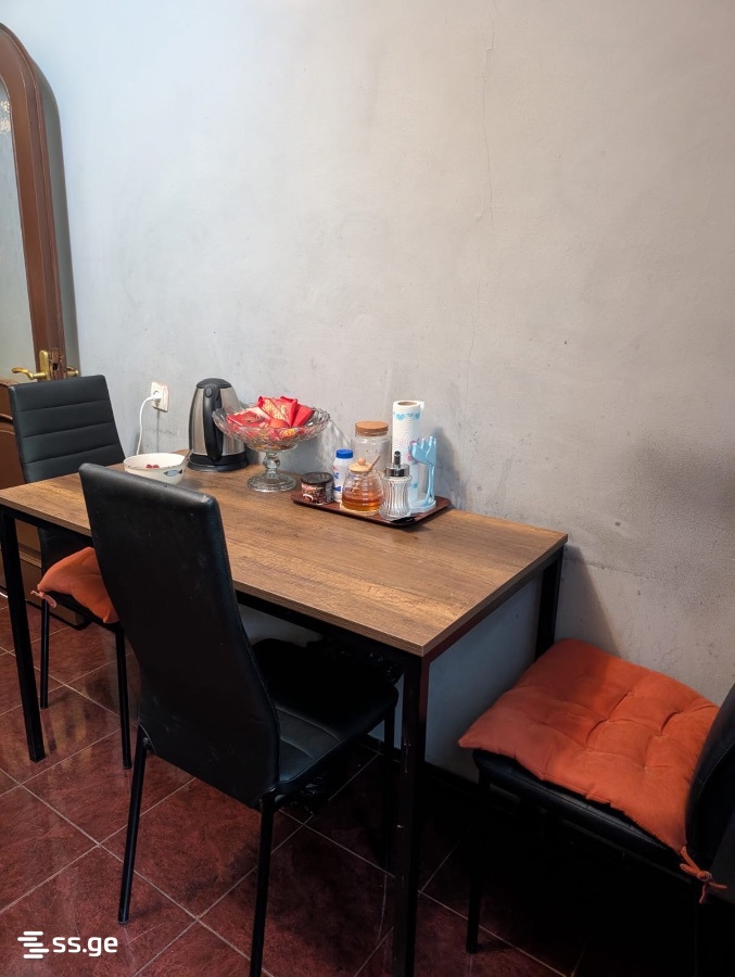 Beri Gabriel Salosi Ave. 49 - 3 rooms