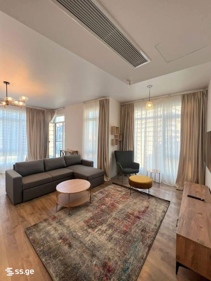Lech and Maria Kaczynski street 5 - 2 rooms