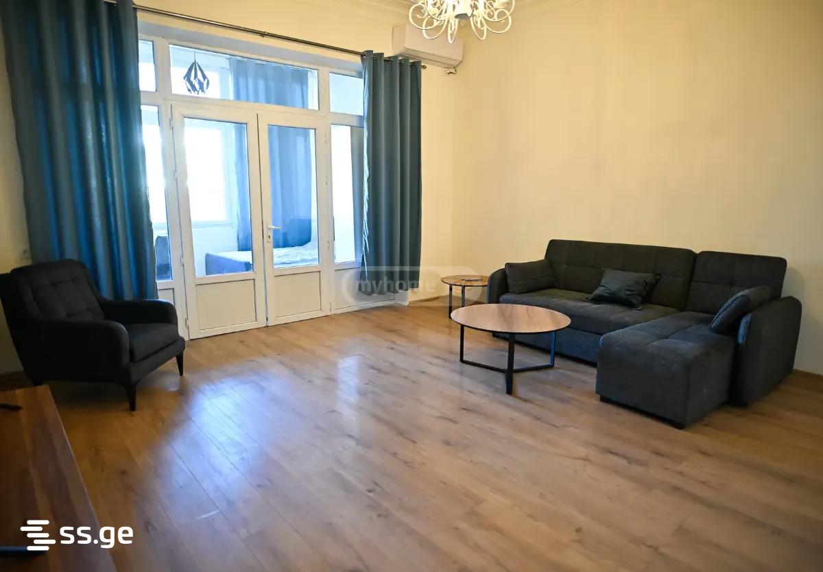 agmashenebeli ave - 3 rooms