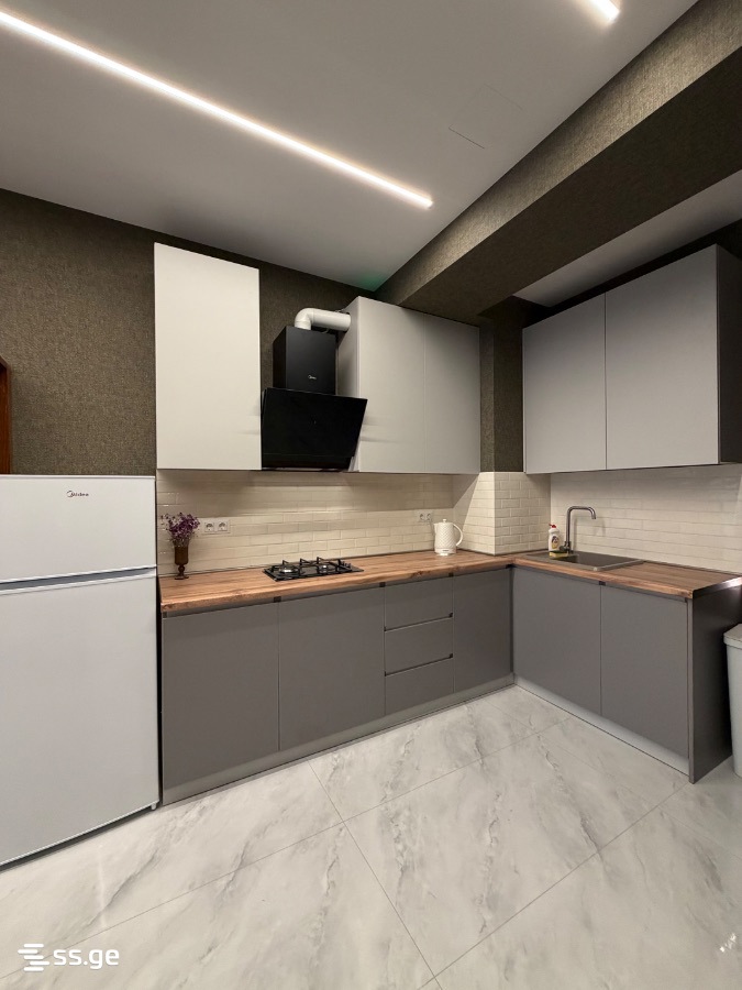 Teimurazi st. 18 - 2 rooms