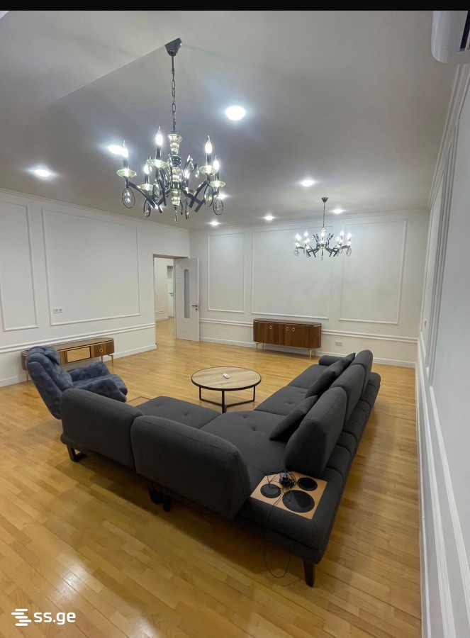 l. asatiani st. 36 - 5 rooms