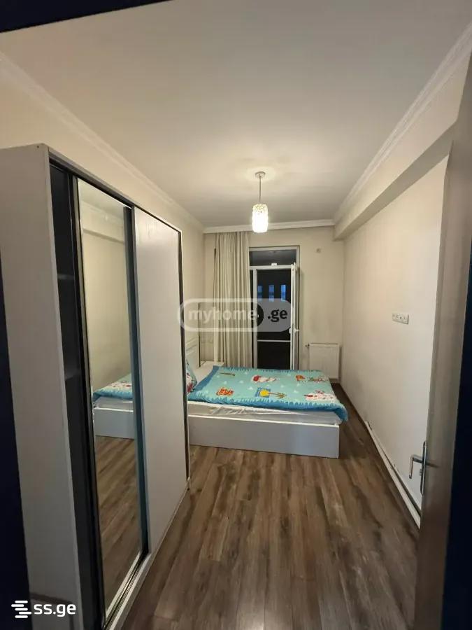 gorgasali st. 8 - 3 rooms
