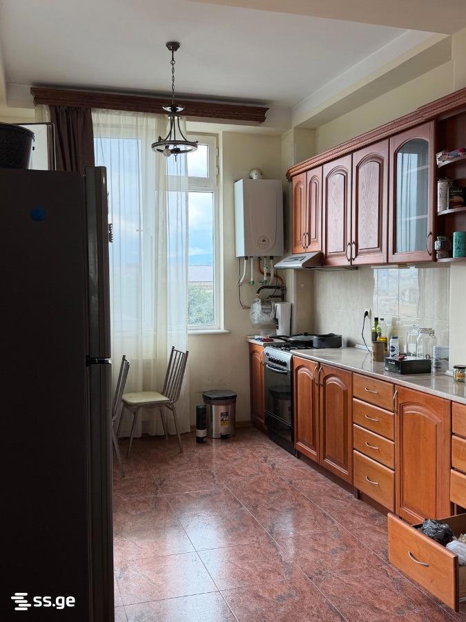 makashvili st. - 5 rooms