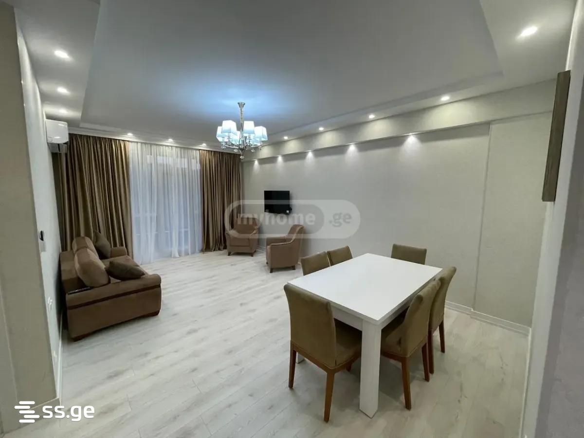 Bob walsh st. - 3 rooms