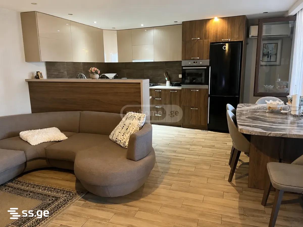 v. chikovani st. - 4 rooms