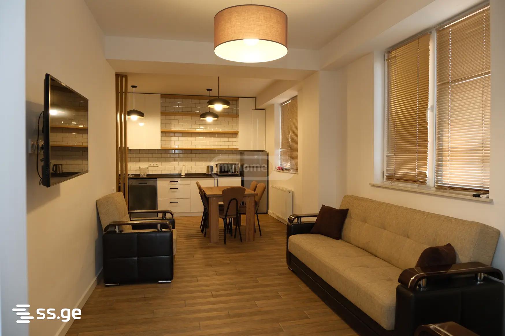 navtlugi st. 10 - 3 rooms