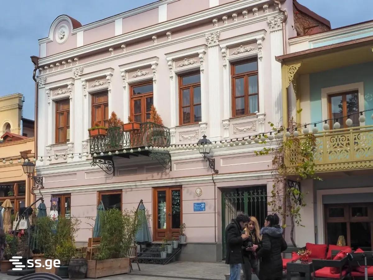 David Agmashenebeli st. 37 - 5 rooms