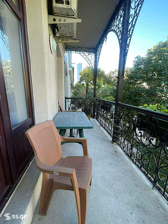 Sh. Rustaveli Ave. 9 - 2 rooms