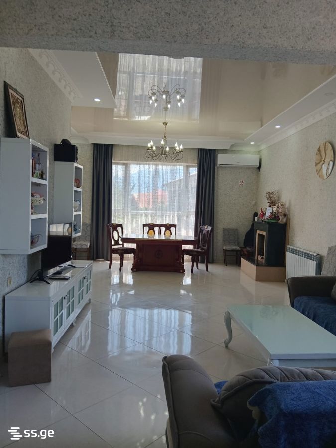 Airport road 0 - 5 rooms