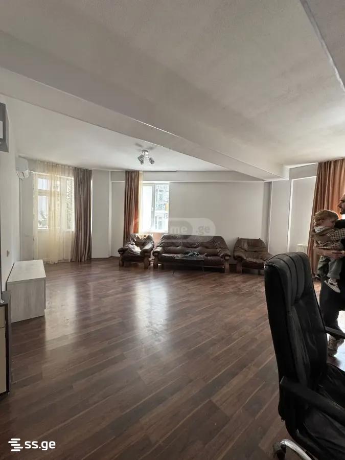 Politkovskaya St (jikia st.) - 3 rooms