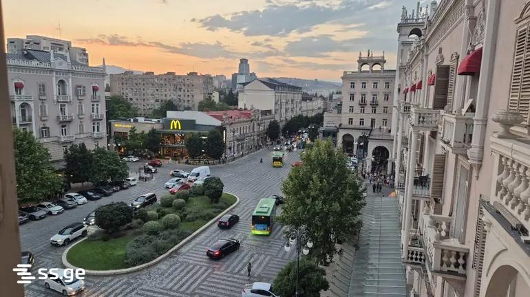 agmashenebeli ave 89 - 3 rooms