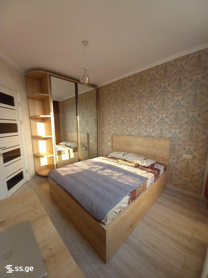 Leonidze st. 4ე - 3 rooms