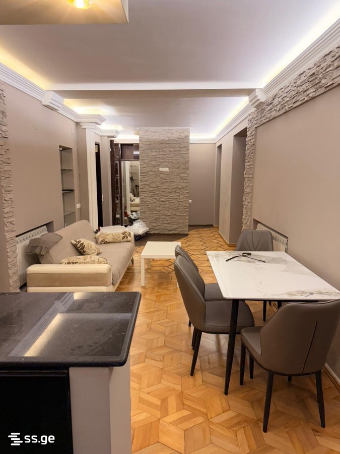 Sherif Khimshiashvili Ave 11 - 4 rooms