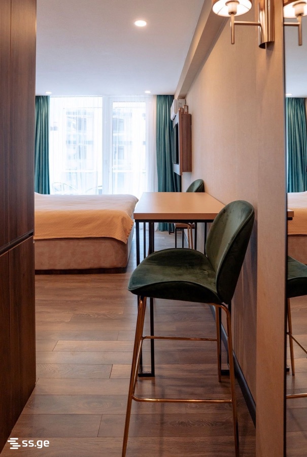 R. Nizharadze st. 18 - 1 rooms