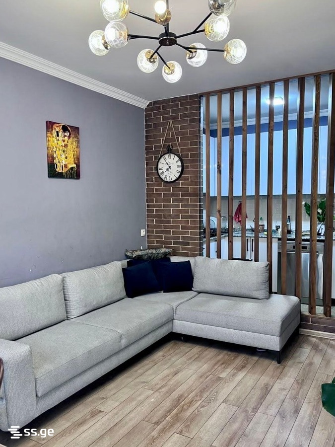 196 - 3 rooms