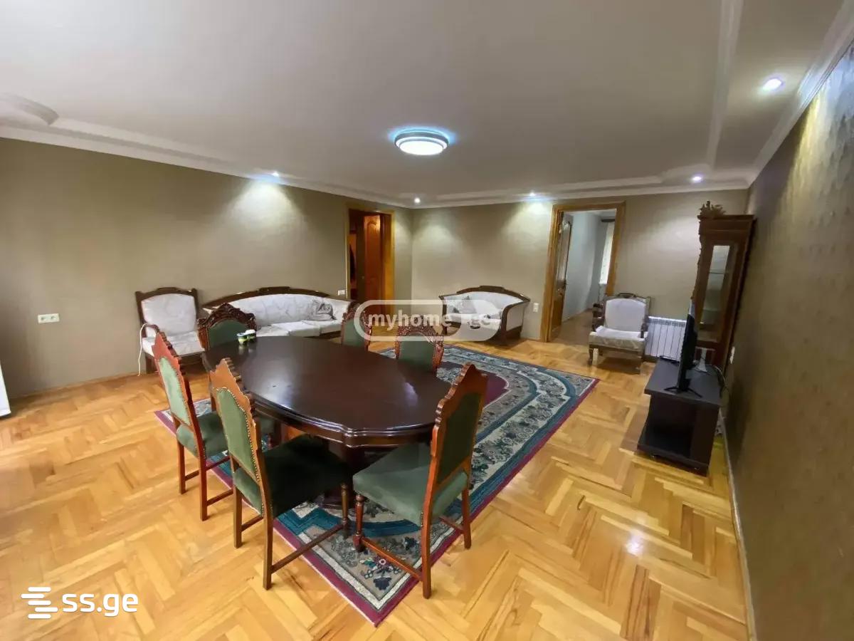 mitskevichi st. - 4 rooms